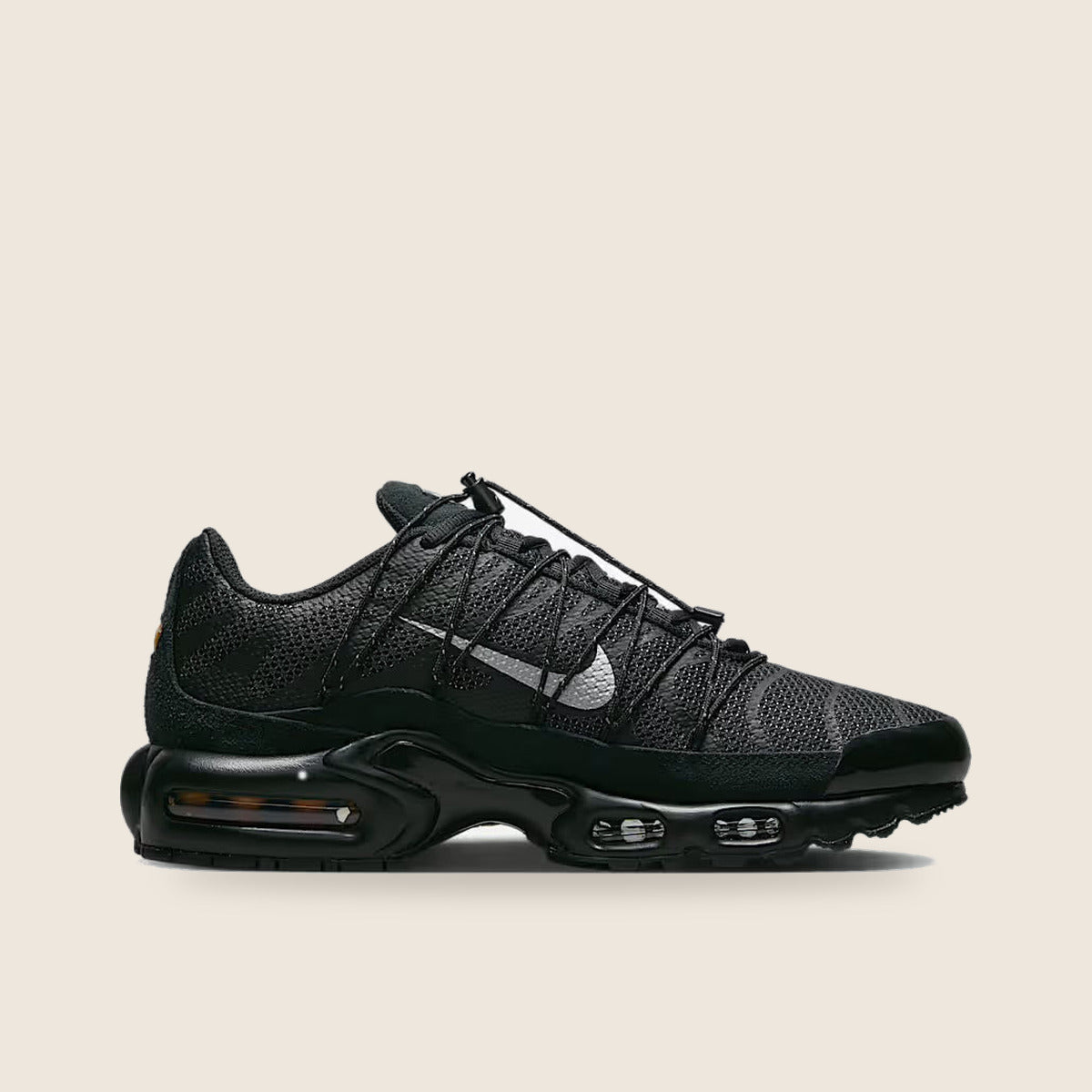 Nike Air Max Plus TN Utility — Noir